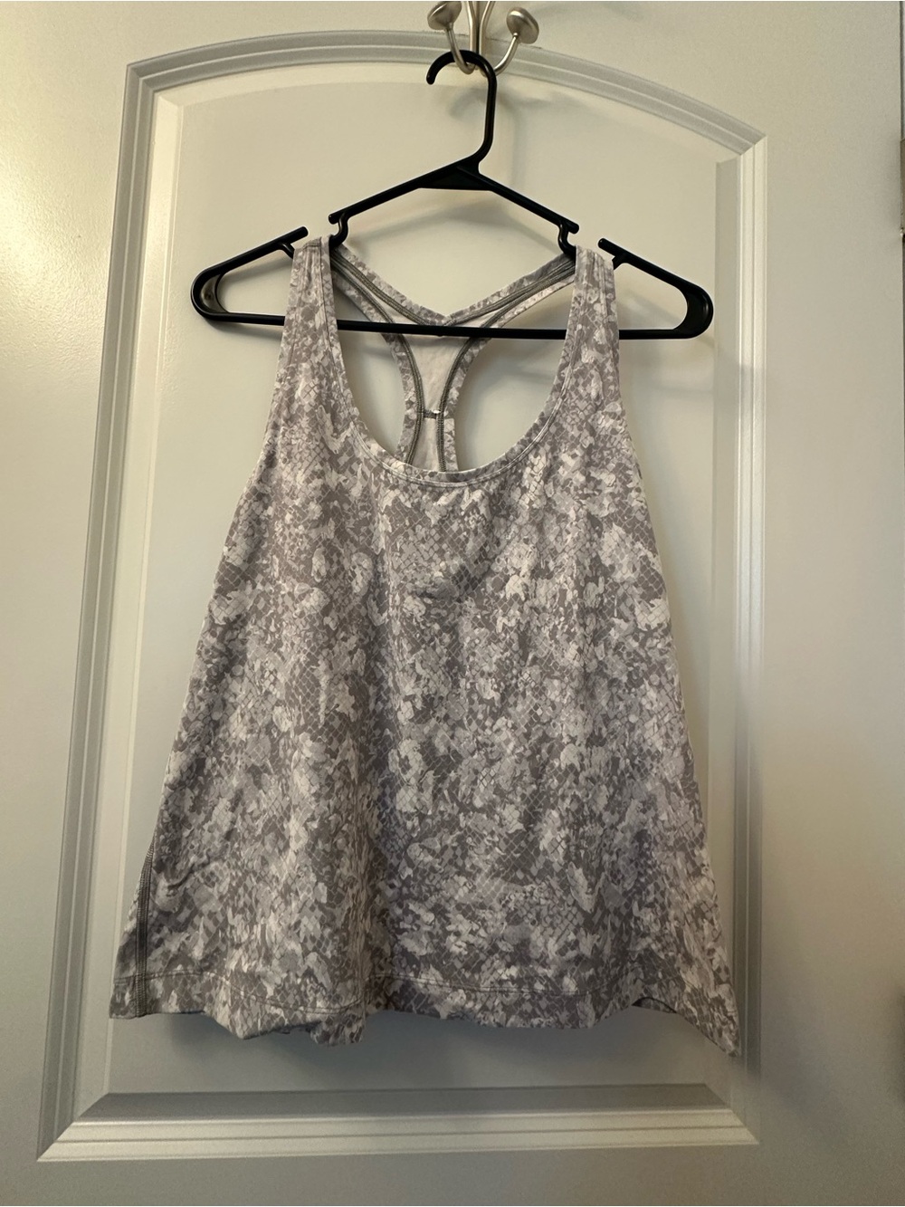 Gently used lululemon Nulu cook racerback NO TAGS